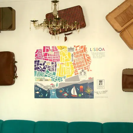 Locals & Ostello *