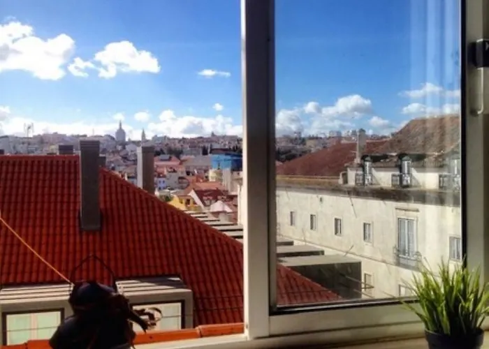 Locals & Ostello Lisbona