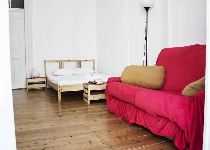 Ostello Locals & Lisbona